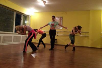 Gülen Andak ve Ahmet Güvenç Dans Kursu