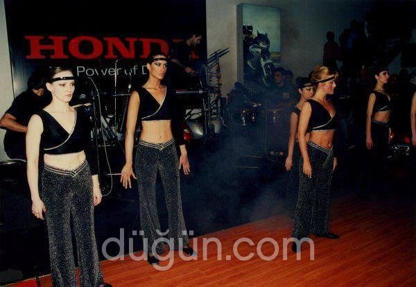 Gülen Andak ve Ahmet Güvenç Dans Kursu