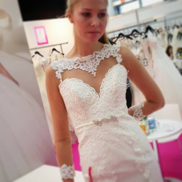 Madam Burcu Moda Evi