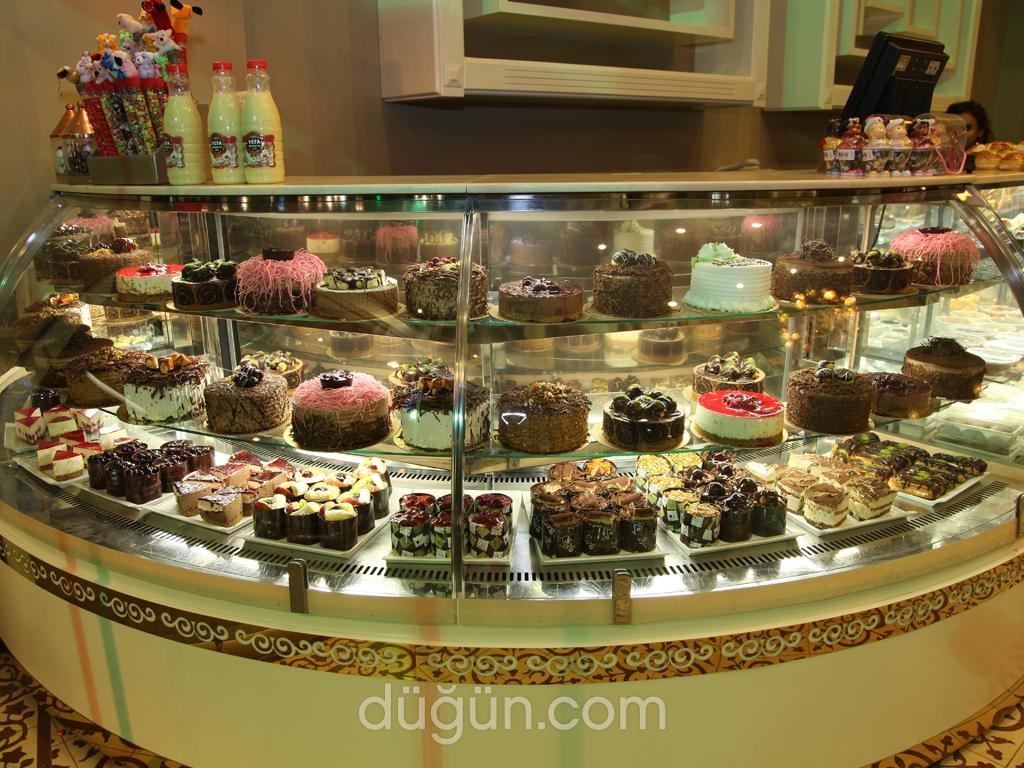 Kılıçoğlu Pastanesi