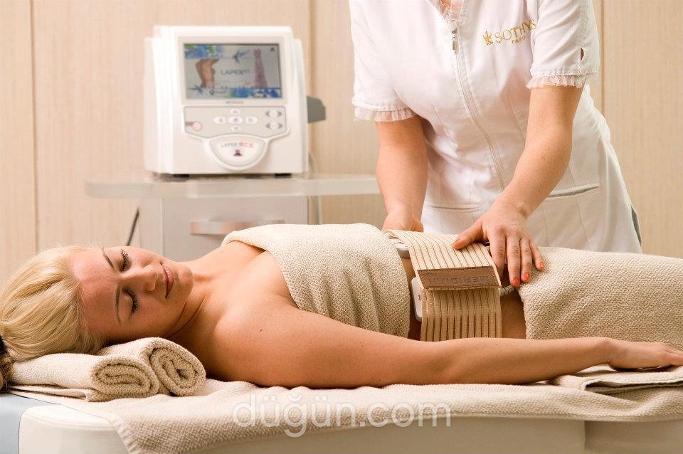 Este Form Beauty Club