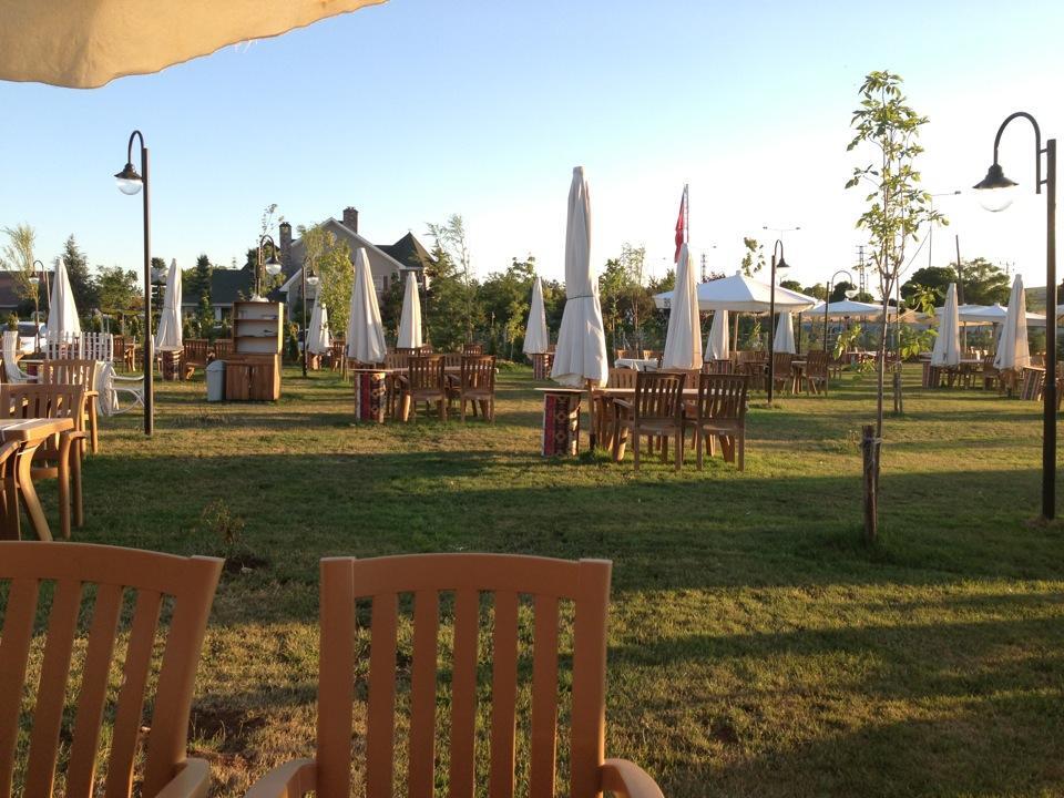 Çeşm-i İncek Kır Bahçesi
