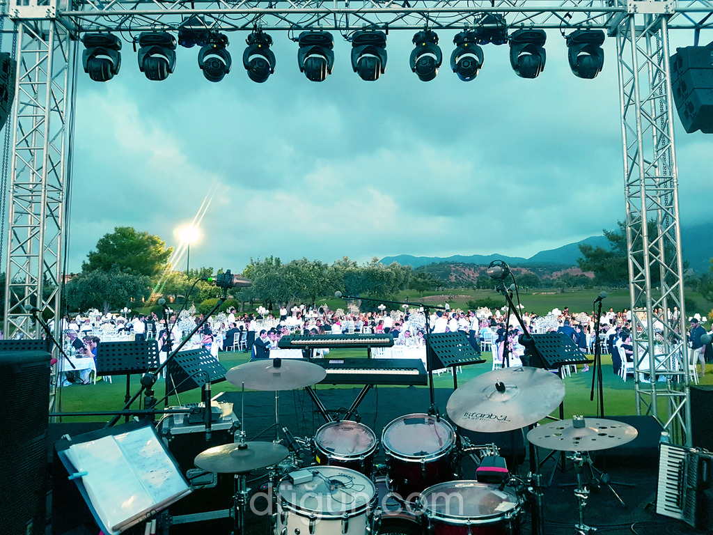 Meya Orkestrası by Murat Engin