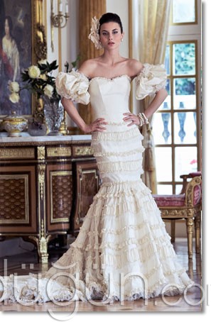 Fırfırlı Gelinlik