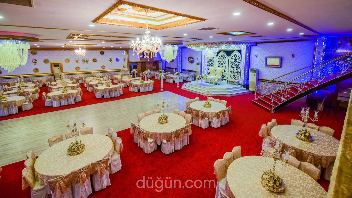 Pembe Köşk Balo Salonu