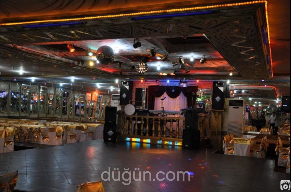 Senfoni Önder Müzikhol