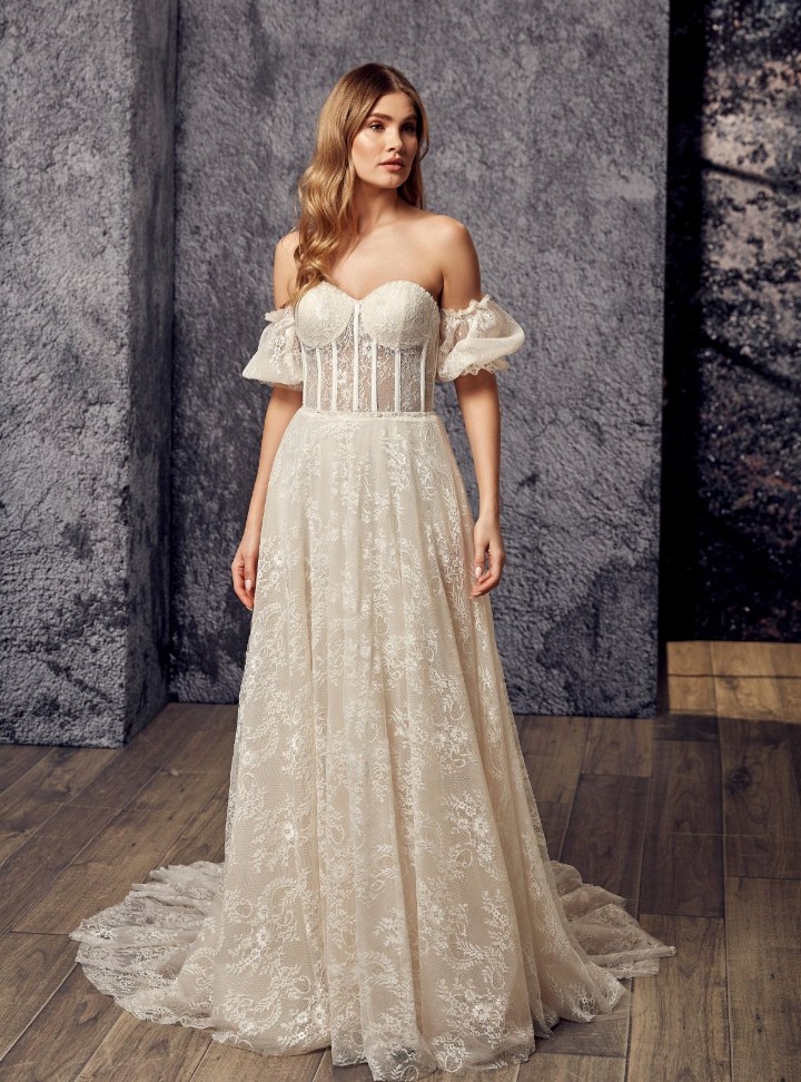 RB-42 A Kesim Bohem Straplez Gelinlik