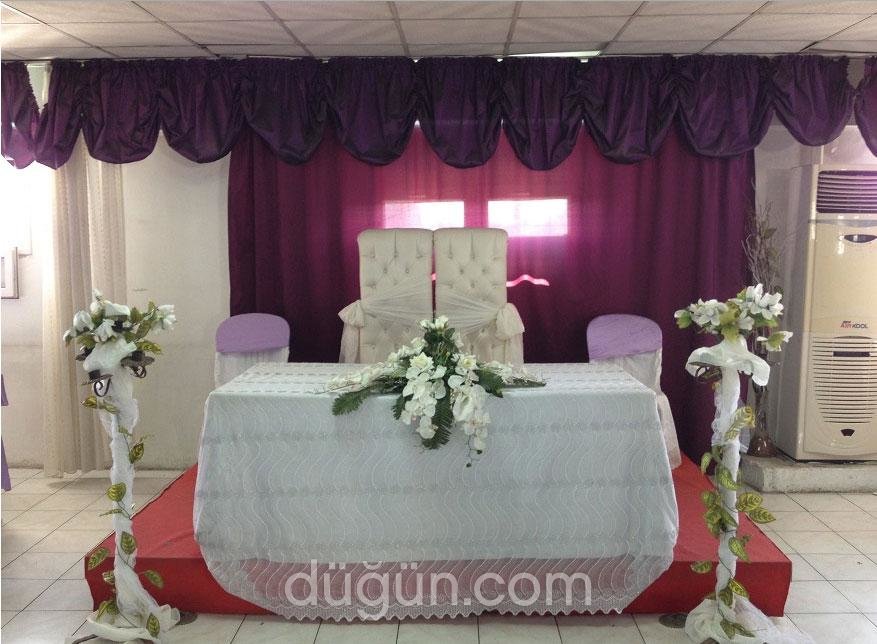 Yeni Güney Müzikhol