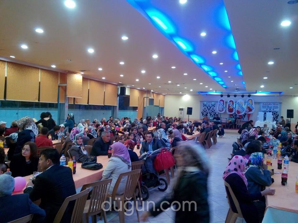 Mahmutlar Belediye Düğün Salonu