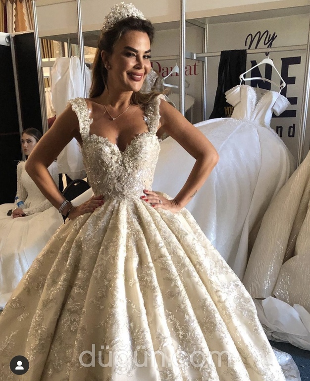 Hidayet Gelinlik ve Moda Evi