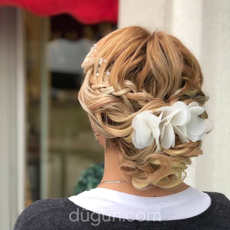 Trend Bayan Kuaför Salonu