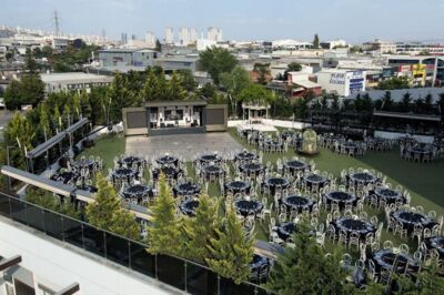 Ewet'de Balo ve Nikah Salonu