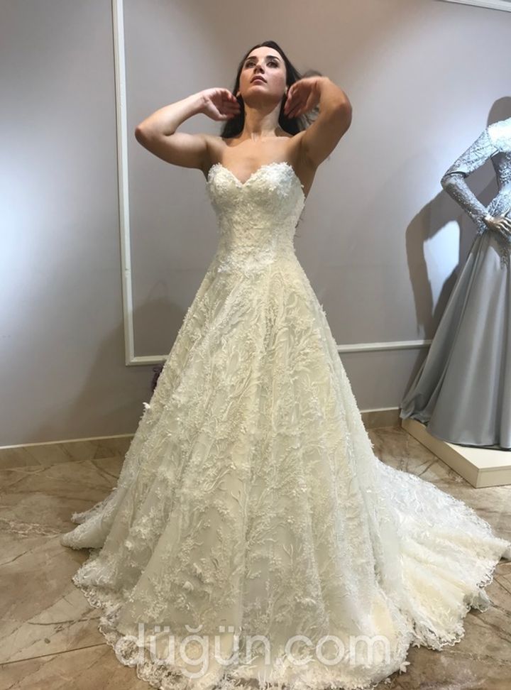 Belle Mariee 17