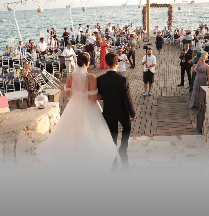 Miracle Wedding House