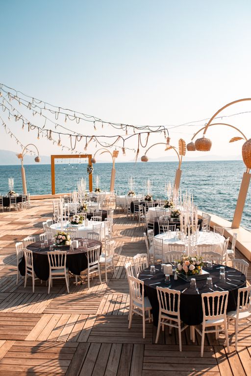 Miracle Wedding House