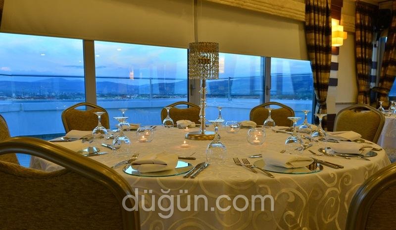 Parion Hotel