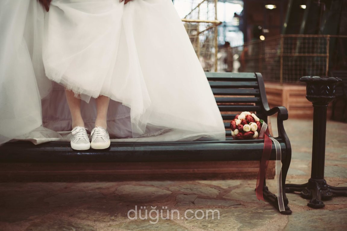 Cameradark Weddings