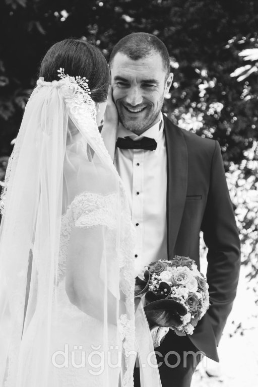 Cameradark Weddings