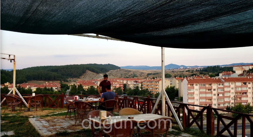 Manolya Kır Bahçesi