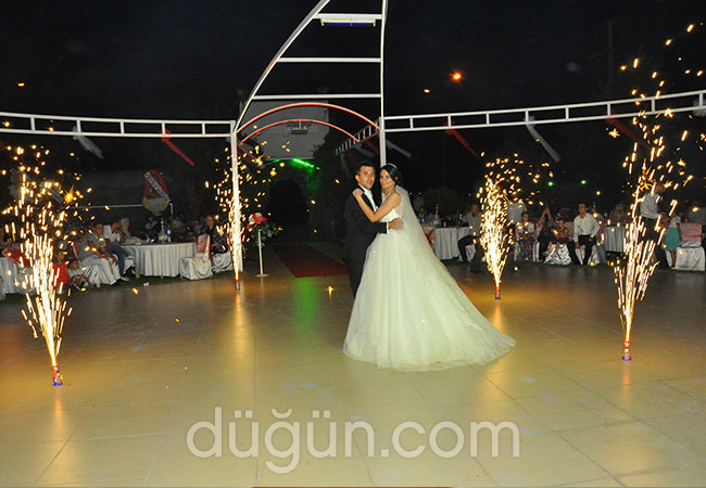 Azaklar Kır Düğünü