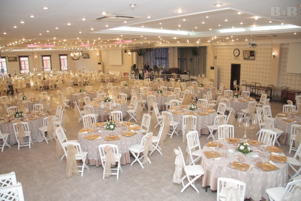 Ekilmiş Düğün Salonu