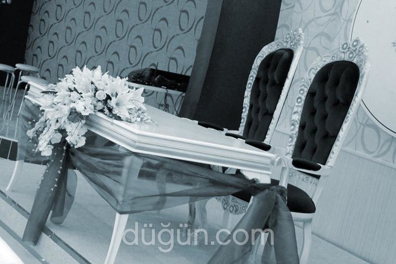 Mavi Düğün Salonları