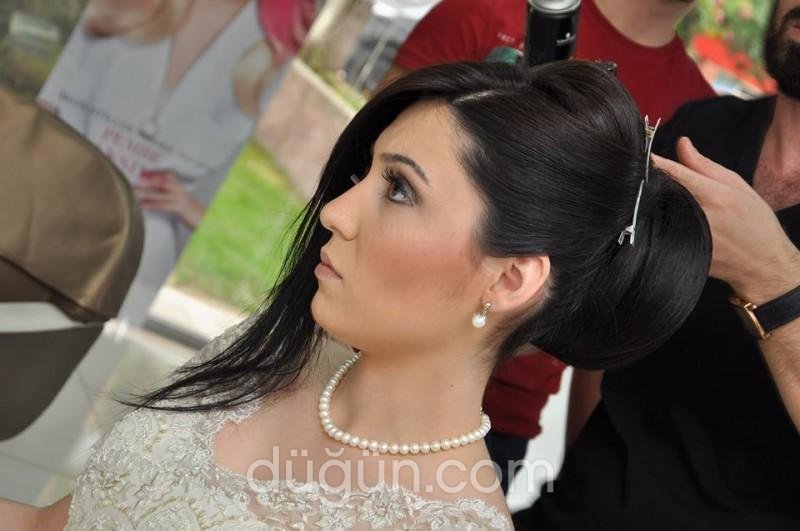 Cüneyt Ayla Kuaför