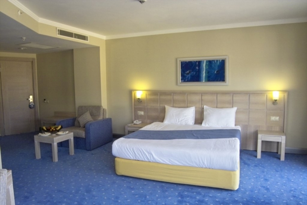 Intourist Hotel Group - The Maxim Resort Hotel
