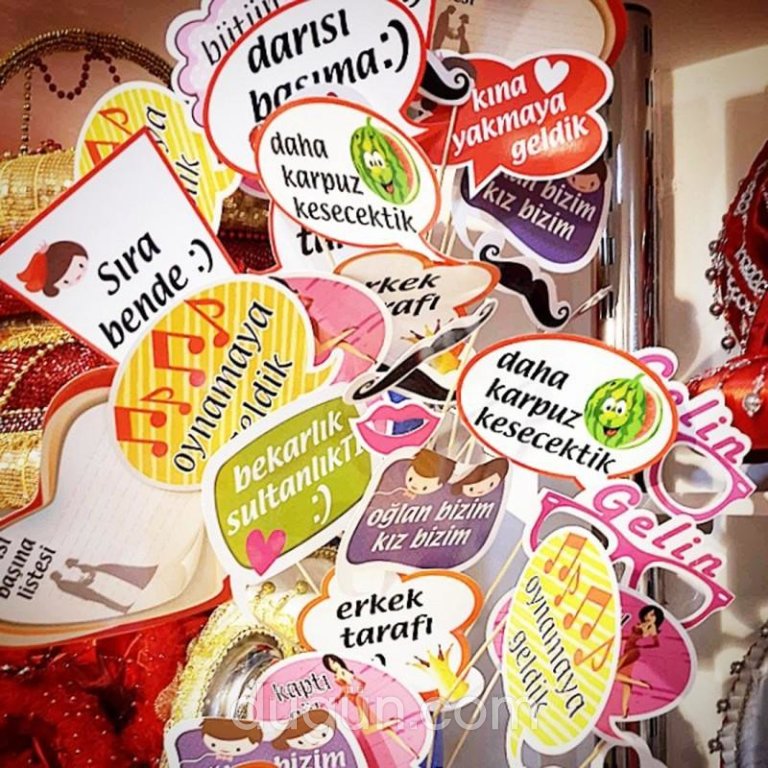 Kına Konuşma Balonları