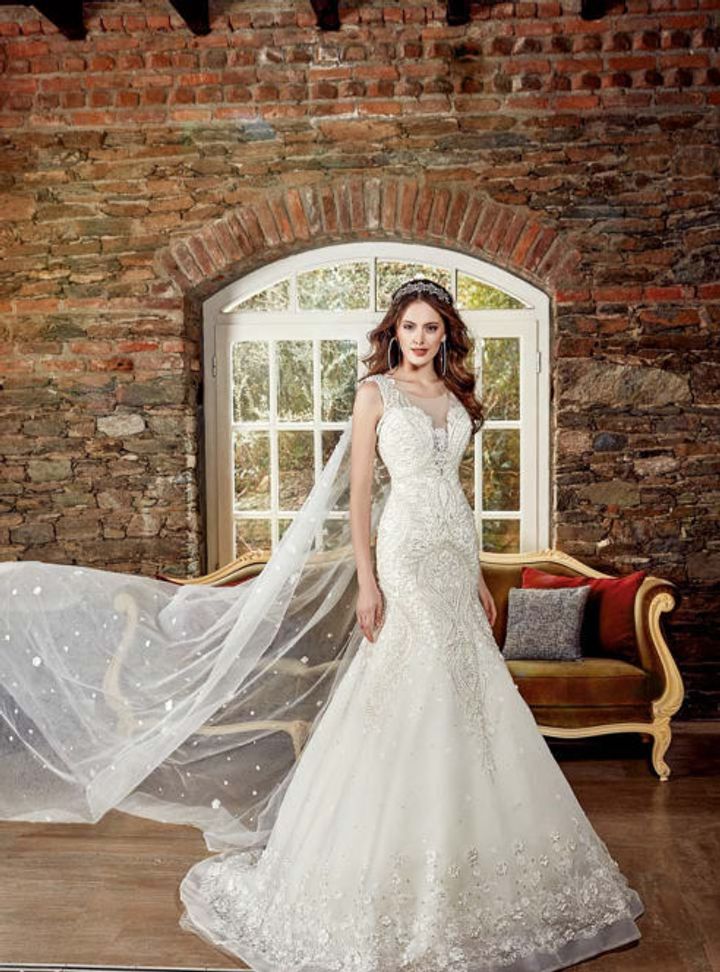 HPC 6 Balık Kesim Straplez Göğüs Dekolteli Gelinlik