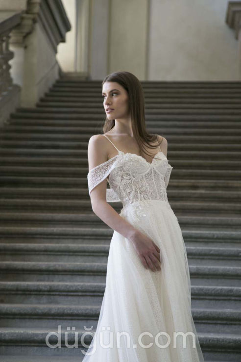 HPC 1 Straplez Düz Kesim Göğüs Dekolteli Gelinlik 1