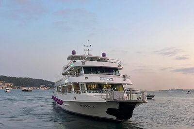 Morfil Gezi Tekneleri