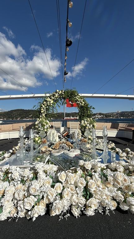 Morfil Gezi Tekneleri