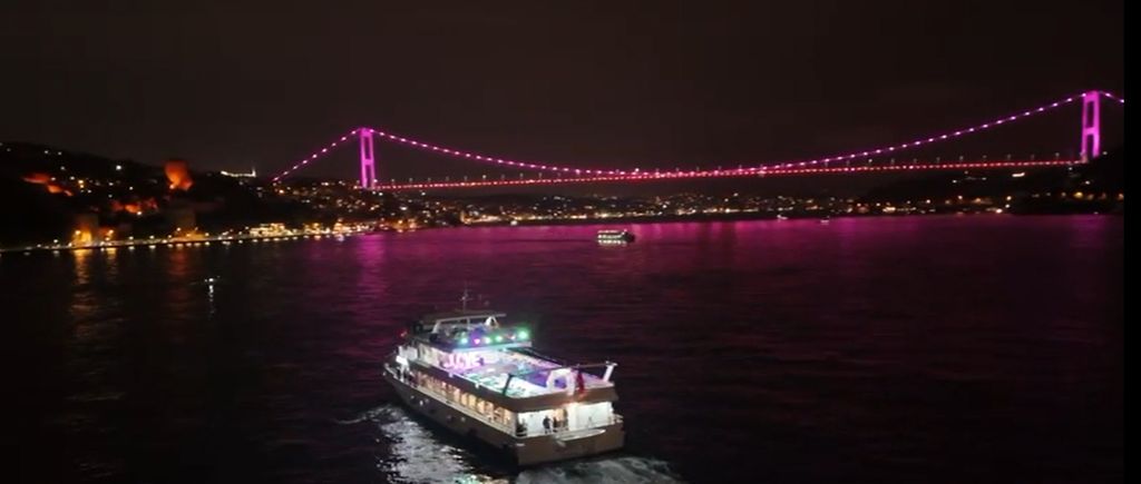 Morfil Gezi Tekneleri