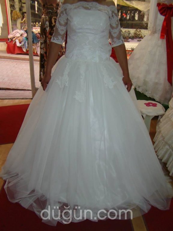 Yüksel Gelinlik ve Dikimevi