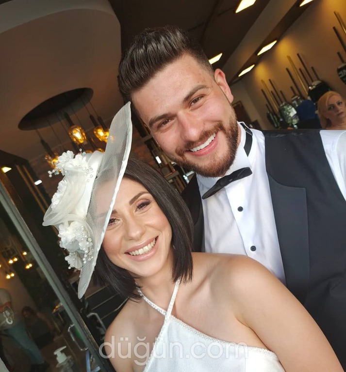 Ömer Sarıoğlu Kuaför Salonu