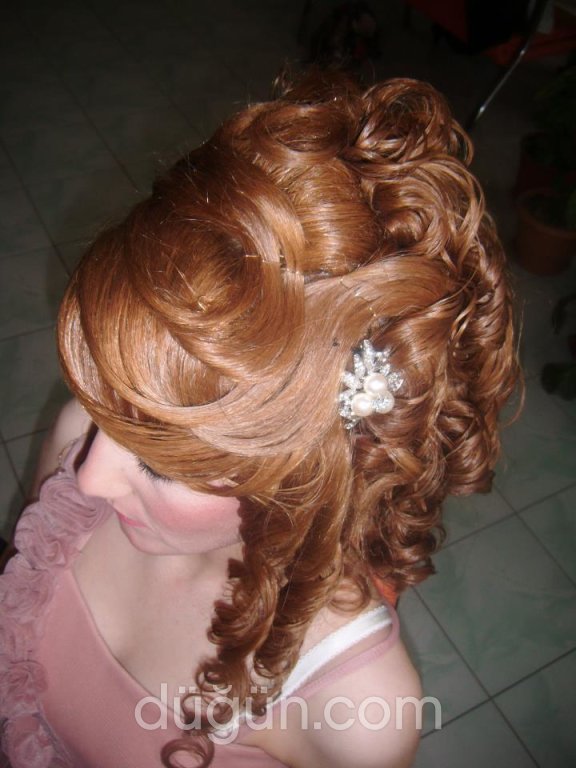 Eser Bayan Kuaförü