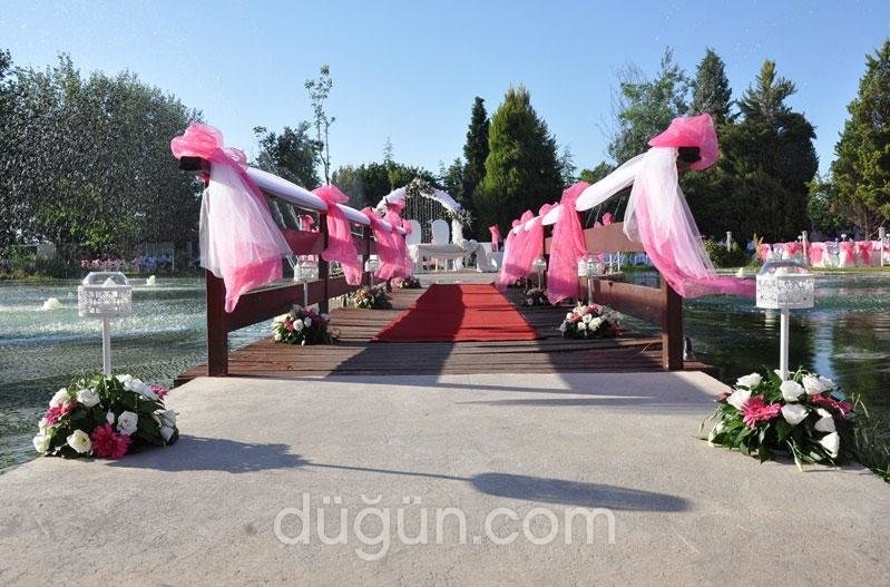 Beyazlilyum Çiçekçilik