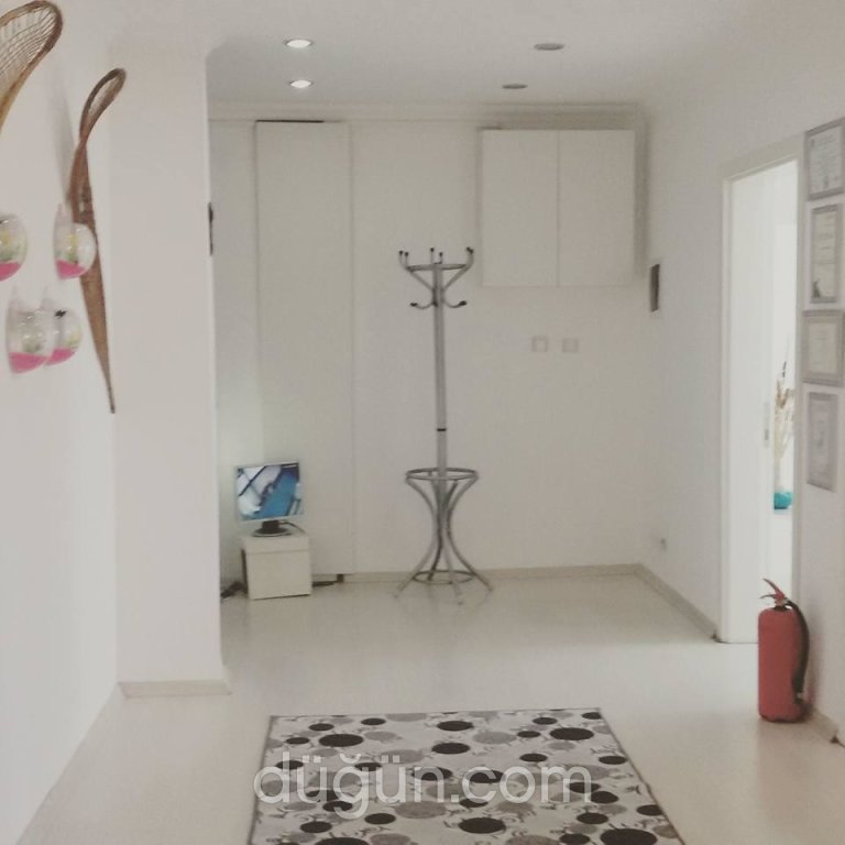 Meral Güzellik Merkezi