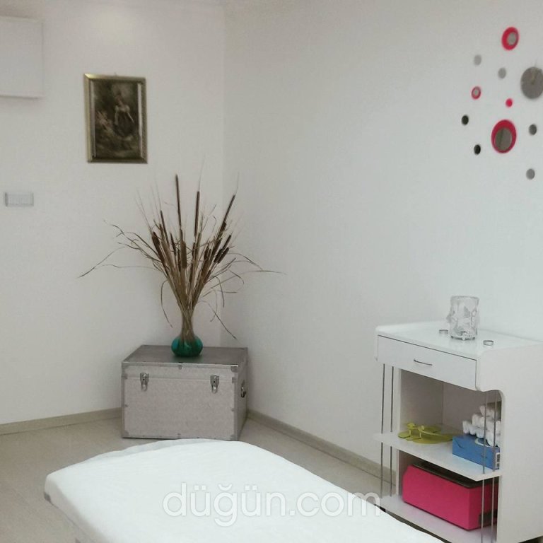 Meral Güzellik Merkezi