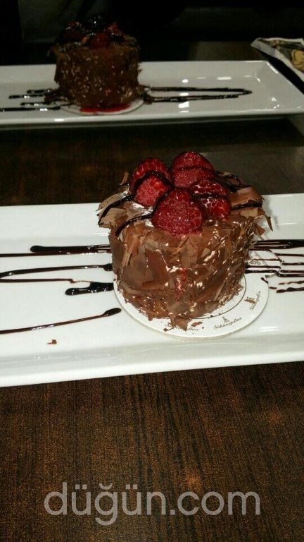 Şüküroğulları Restaurant & Pastane