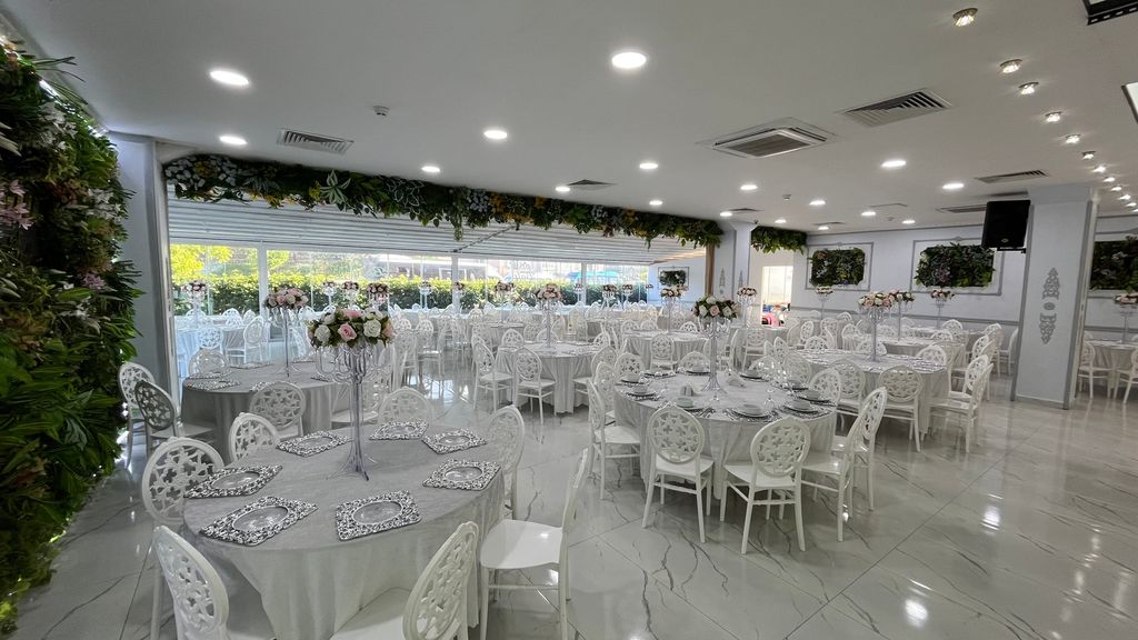 Batı Düğün Salonu