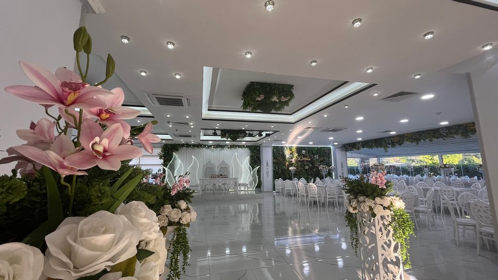 Batı Düğün Salonu