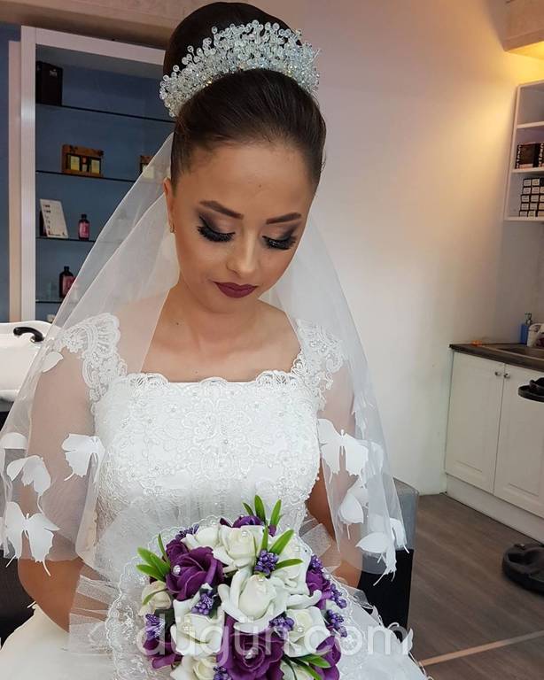 Salon Vizyon  Makyöz Sibel