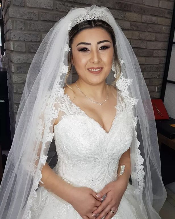 Makeup Ayşe Akçay