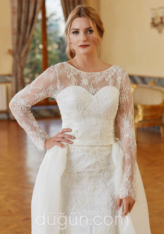 MCH 16 Balık Kesim Kayık Yaka Romantik Gelinlik 2