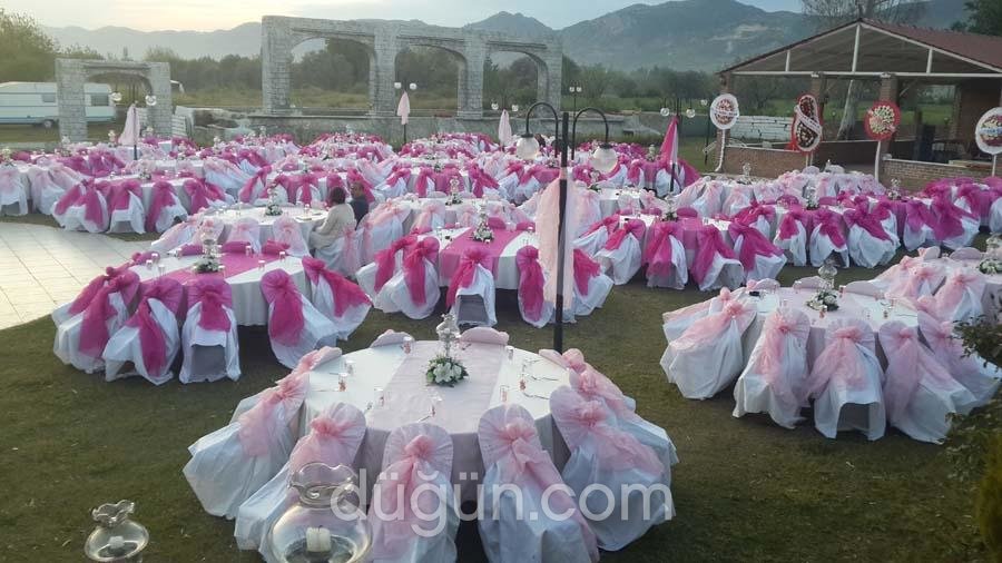 Anadolu Yakası Kır Bahçesi