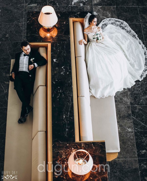 Happy Day Wedding Story