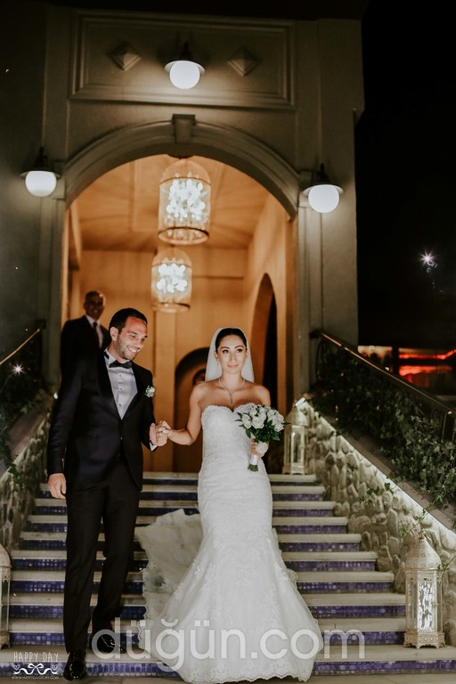 Happy Day Wedding Story