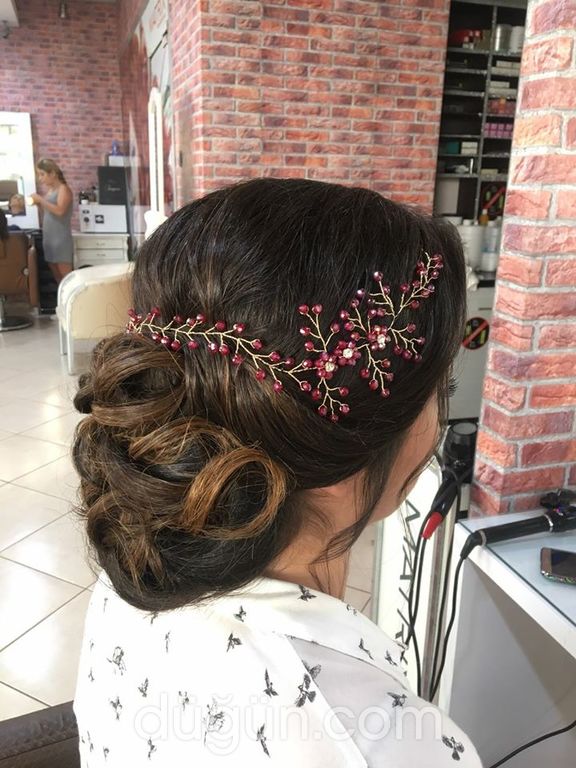 Moss Kuafor Gaziemir